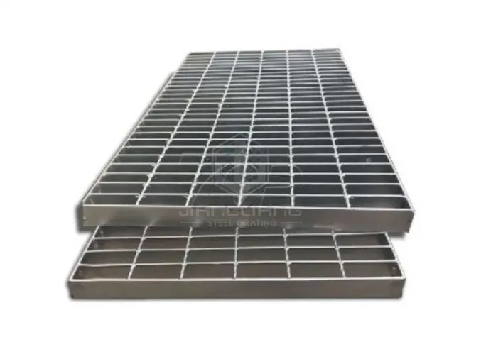 Solar Power HDG Grating Walkway