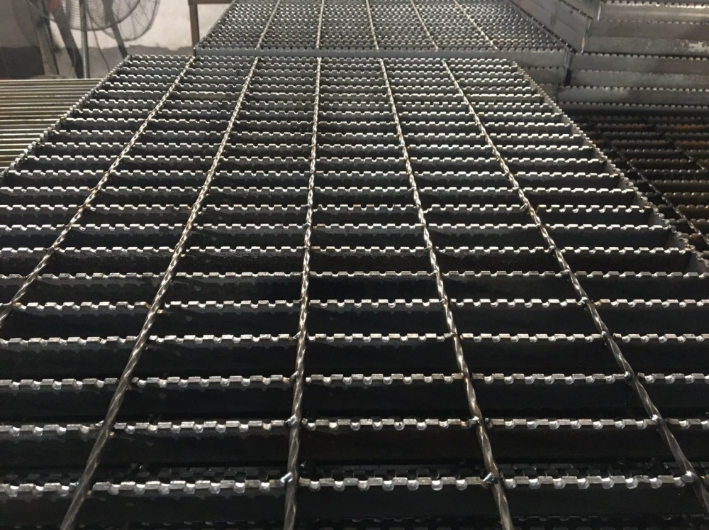 In-Depth Guide To 19W4 Steel Grating: Reliable Choice for Industrial Projects